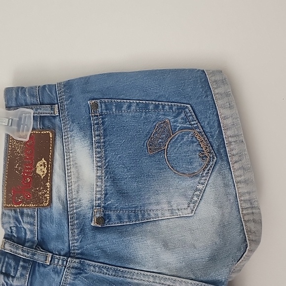 Fiorucci Vintage Blue Denim Cuffed Shorts Embroired Diamond Ring Size 28 - Picture 2 of 11